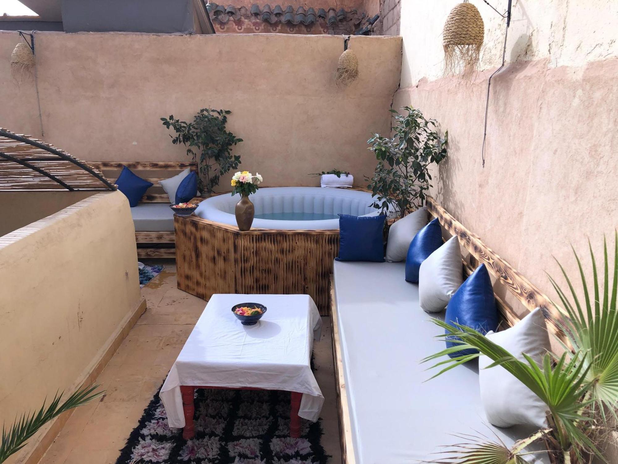 Riad Lazord De Marrakech Entier Marrakesh Eksteriør billede