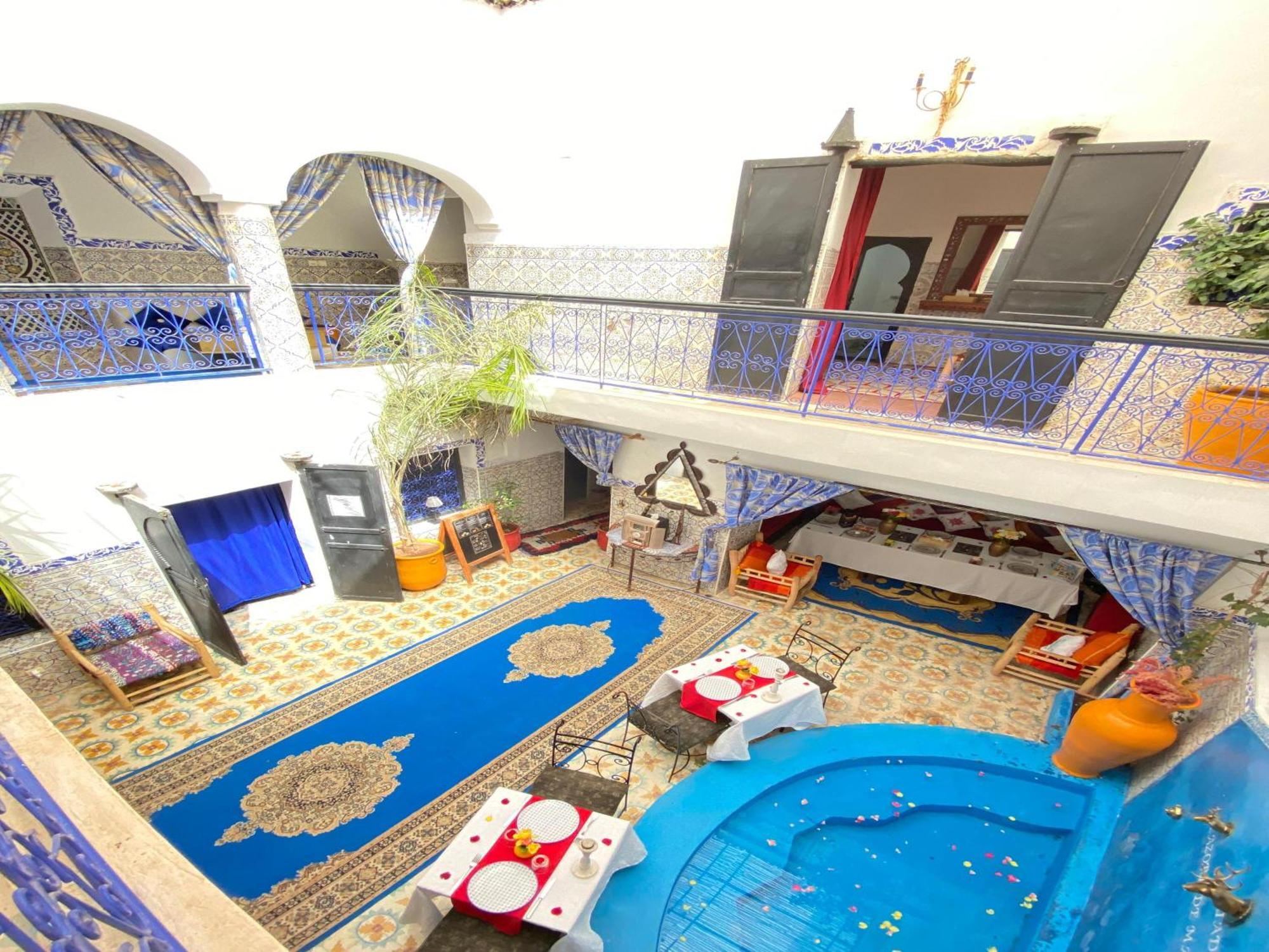 Riad Lazord De Marrakech Entier Marrakesh Eksteriør billede